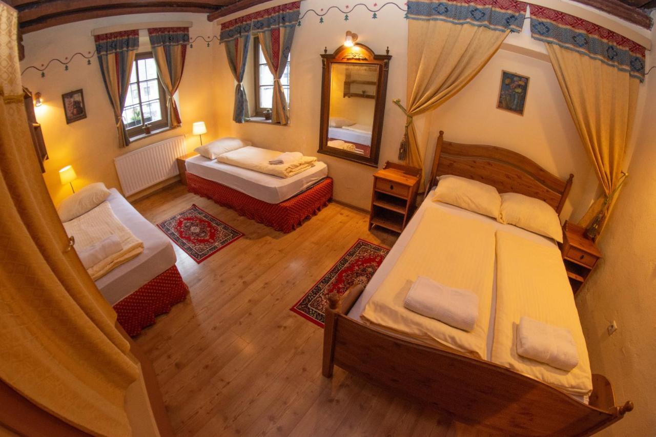 Apartments Belopeski Dvori Kranjska Gora Chambre photo